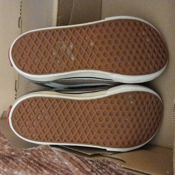 Vans Toddler Old Skool V Shoes - Picture 6 of 6